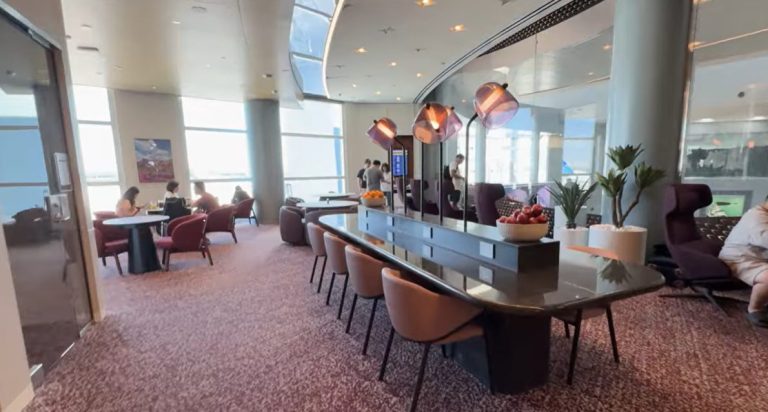 american airlines admiral club card